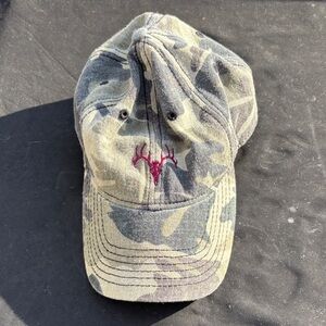 Field & Stream Camouflage Hat with Red Logo
